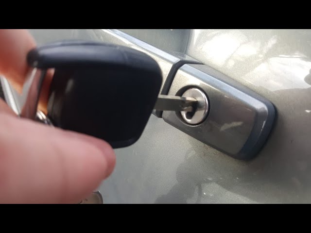 chave e fechadura automóvel